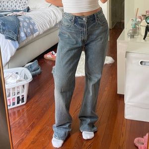 Denim Forum/Aritzia low rise jeans